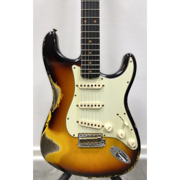 (USED) Fender Custom Shop 1960 Stratocaster Heavy Relic 2021  - 3 Color Sunburst